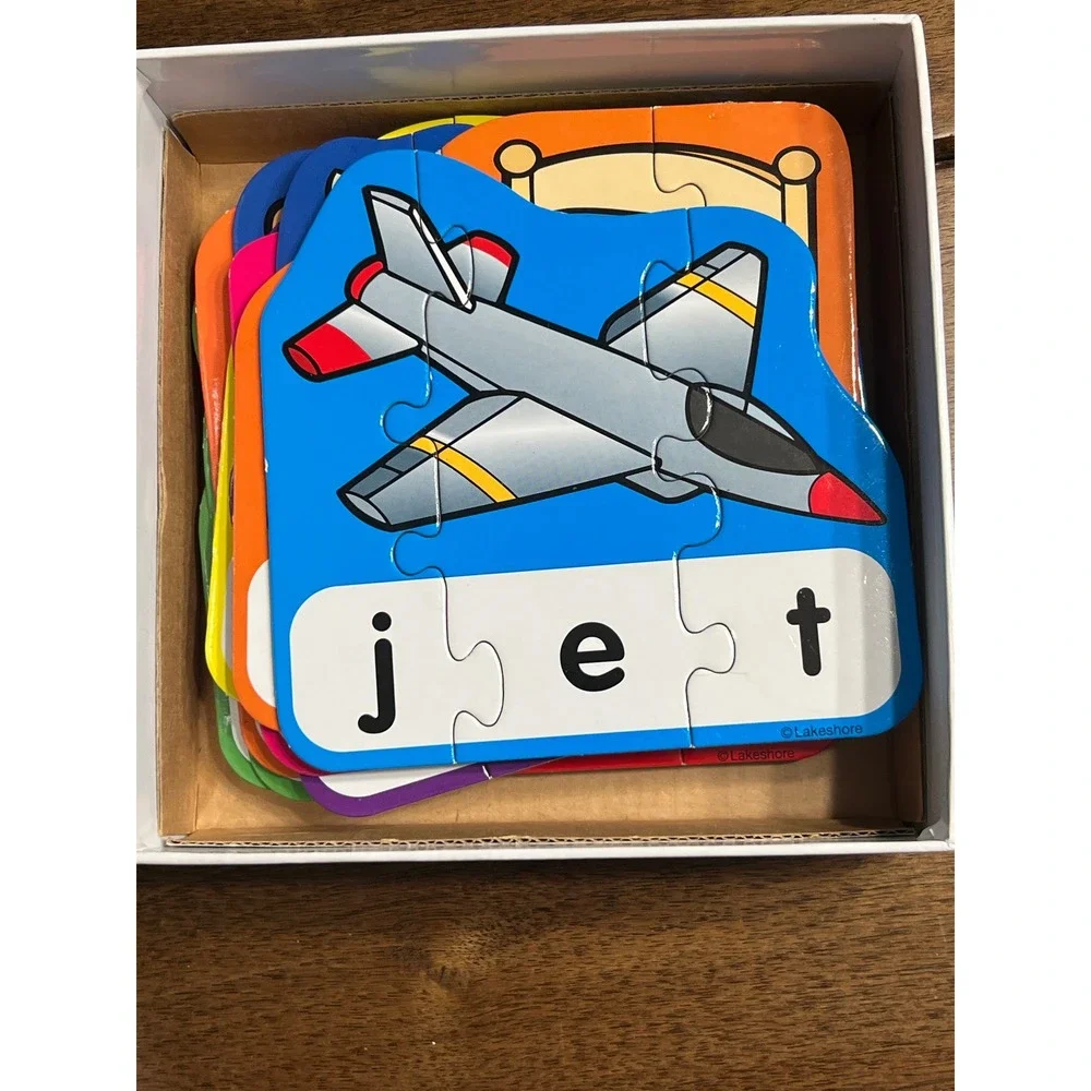 Lakeshore Word Building Puzzles 3-Letter Phonics Spelling Game Ages 4+ JJ466